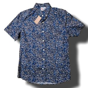 Ken Limited Stars and Snowflakes Button Down Collared Shirt NWT M